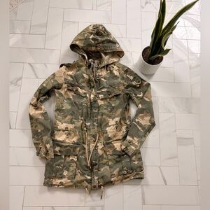Woman’s camo jacket